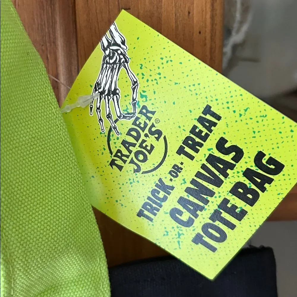 NWT Trader Joe's Black and Green Mini Limited Edition Tote Bag 2025 Halloween - Picture 5 of 5